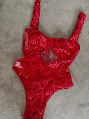 Body Jasmin - Body com bordado floral pink